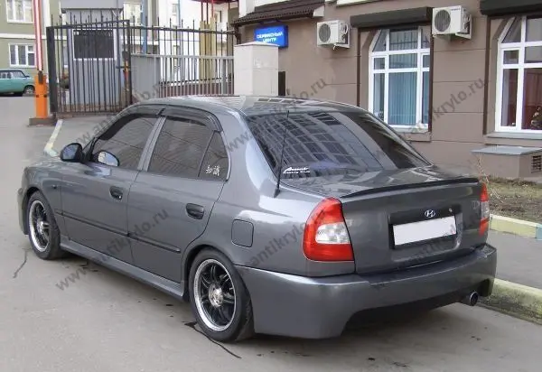 Юбка переднего бампера Hyundai Accent седан ТагАЗ (2001-2012)