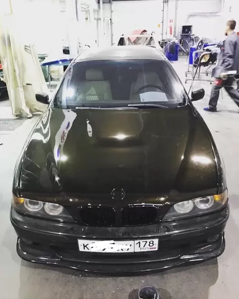 капот горбатый для bmw e39 kapot-gorbatyy-dlya-bmw-e39