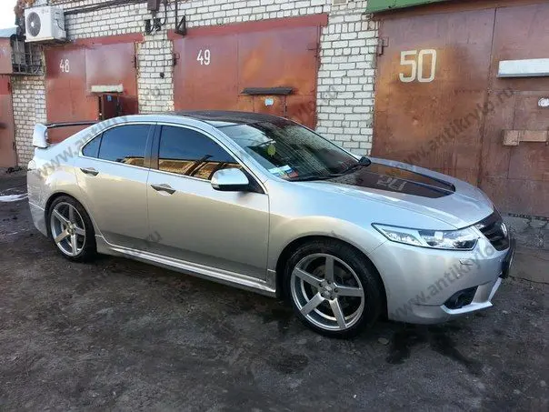 пороги mugen honda accord 8(viii) стеклопластик porogi-mugen-honda-accord-8-viii-stekloplastik