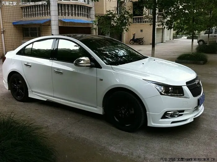 накладки на пороги chevrolet cruze седан, хэтчбек, универсал дорест nakladki-na-porogi-chevrolet-cruze-sedan-hetchbek-universal-dorest-313