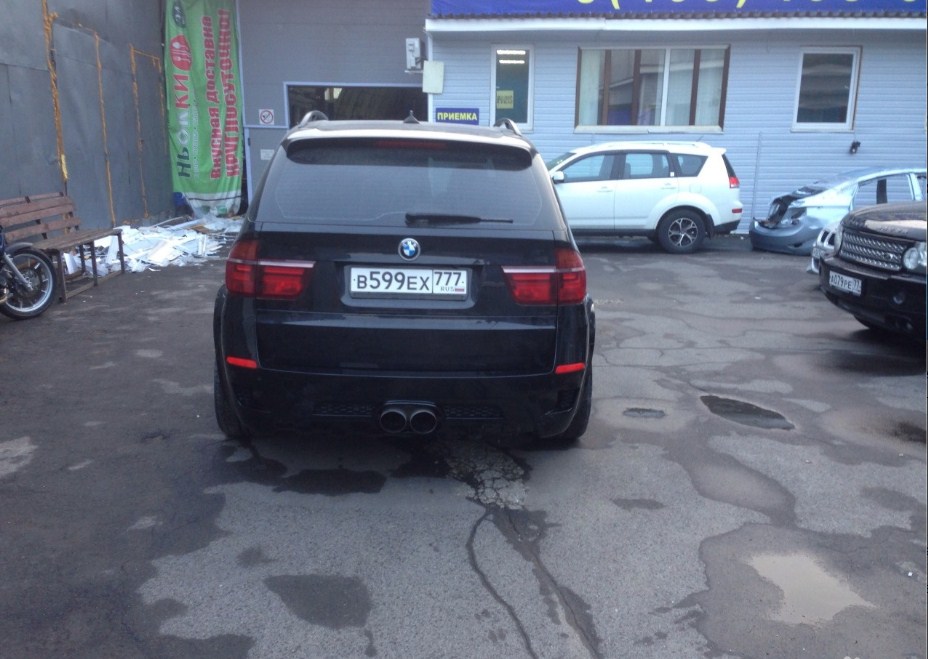 бампер задний hamann для bmw x5 e70 bamper-zadniy-hamann-dlya-bmw-x5-e70